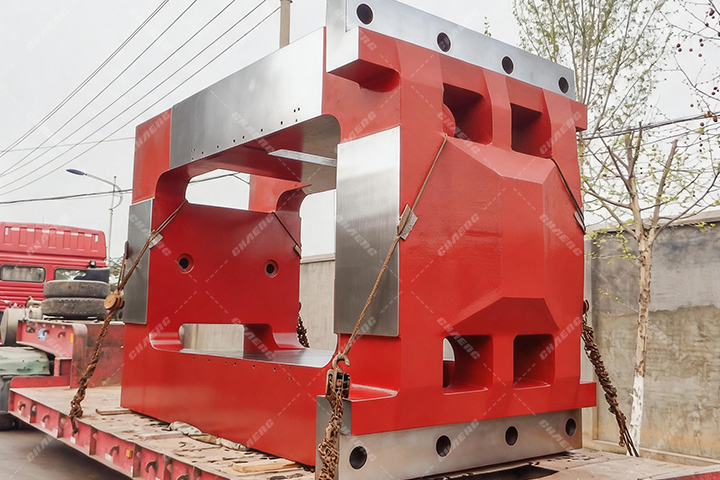 Montante (housing) de laminador